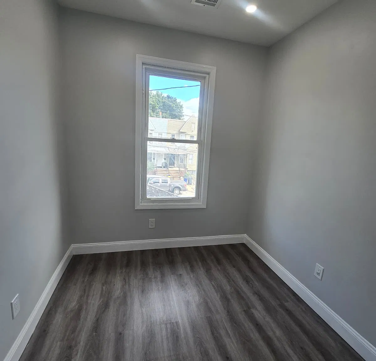 5 bed, $3,400 — Photo 4