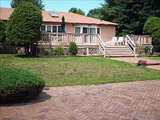 4th image of 6 Corwin Ct