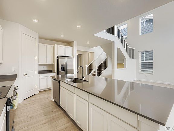 4th image of 12740 W Glasgow Place