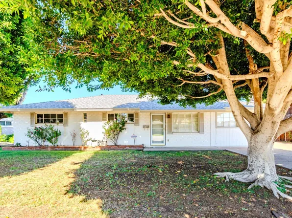 2124 W PINCHOT Avenue, Phoenix, AZ 85015