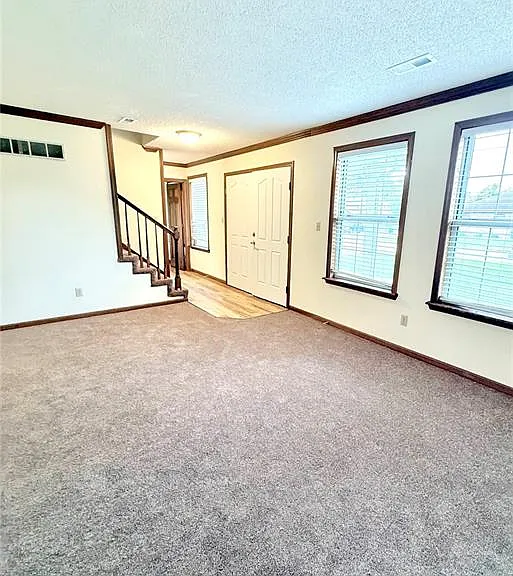 3239 Fielding Ln — Photo 12