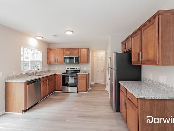 3rd image of 11228 Cypress View Dr