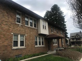 2862-2864 N Prospect Ave #3, Milwaukee, WI 53211