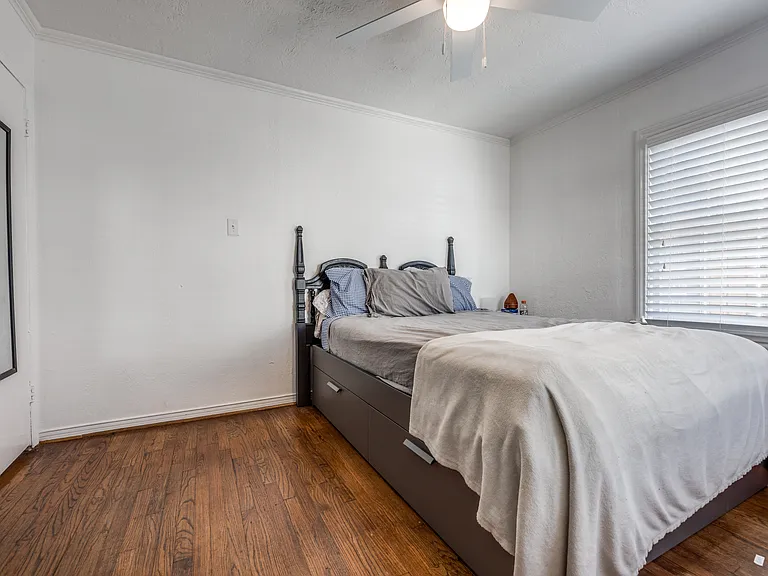 3440 Rosedale Ave #1 — Photo 11