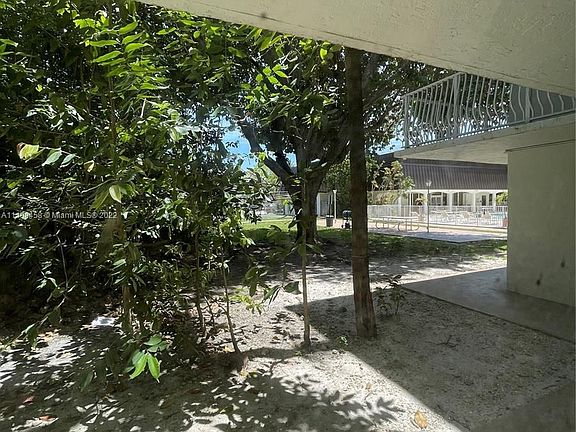 2nd image of 500 NE 2nd St APT 111