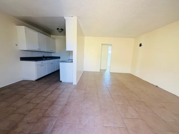 5010 Linden Ave APT 5, Long Beach, CA 90805