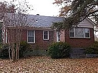 925 Frayser Cir — Photo 7