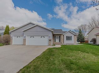 3001 38th Ave S, Fargo, ND 58104