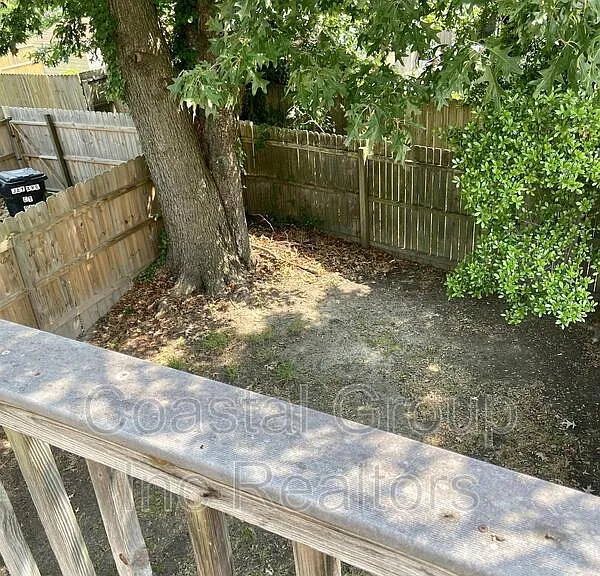 910 Jay Are Ct — Photo 18