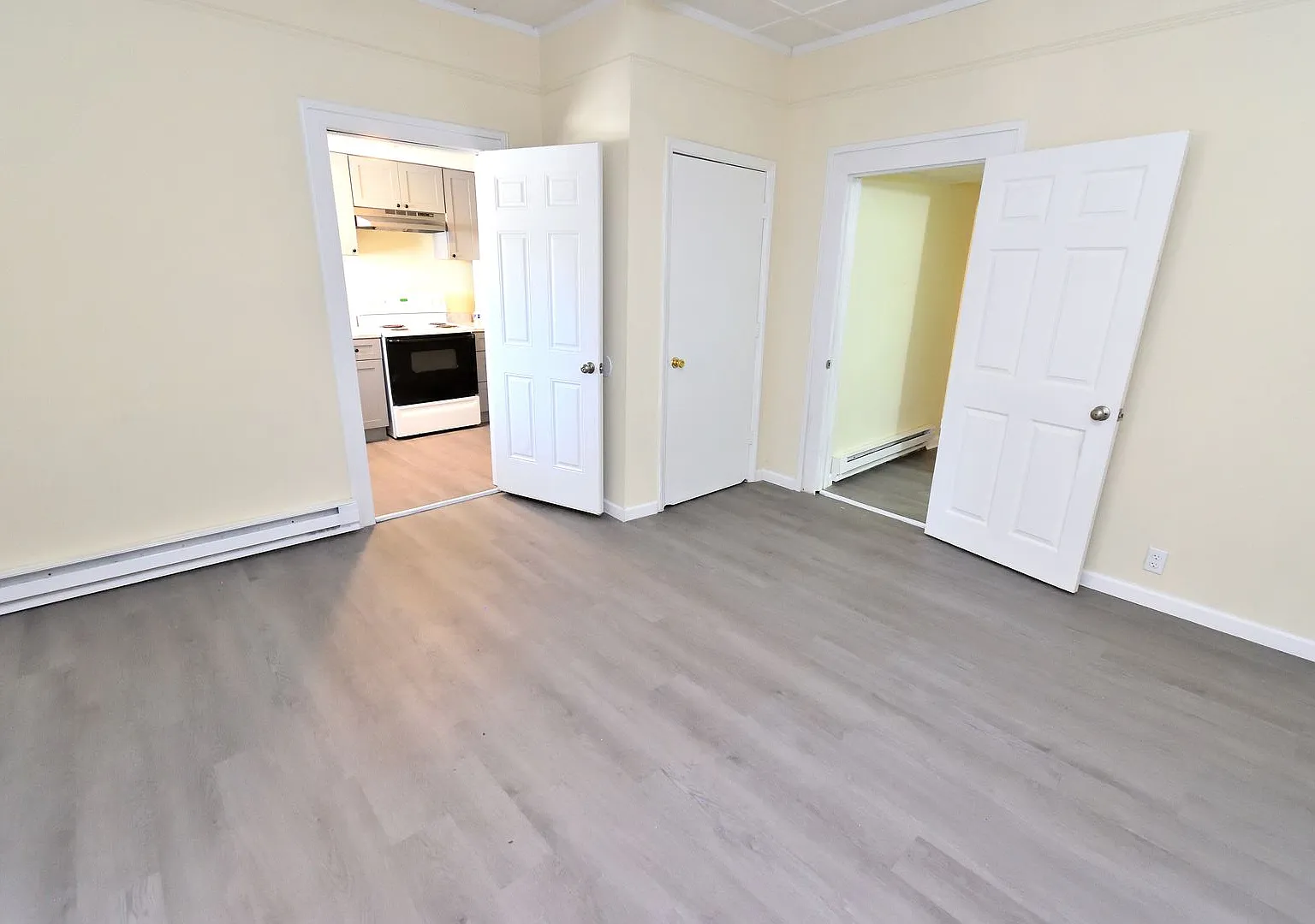 827 Gay Street — Photo 4