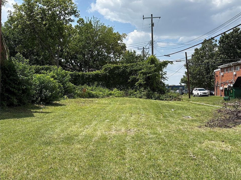 1st image of 11433 Sorrento St