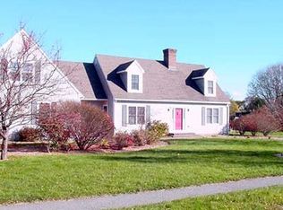 155 River Run, Middletown, RI 02842