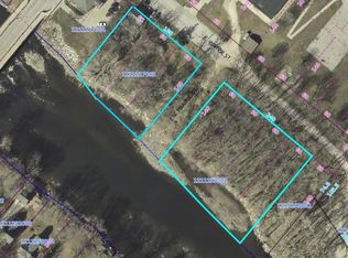 112 E Water St, Shell Rock, IA 50670