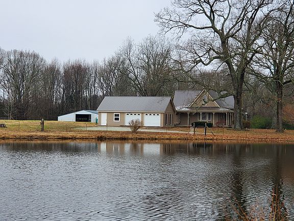 2nd image of 340 Mount Moriah Dr