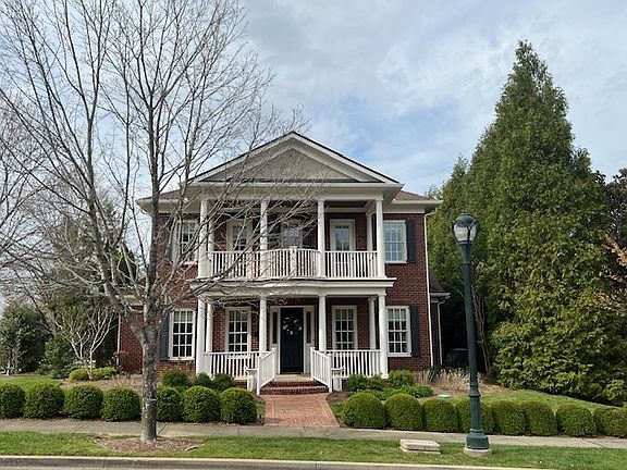 5th image of 118 Glass Springs Dr