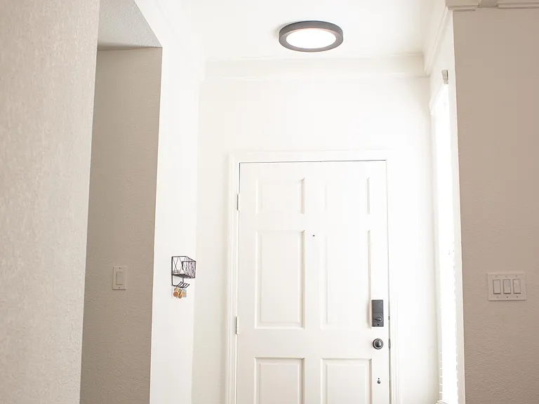 8153 N Cedar Ave #109 — Photo 22