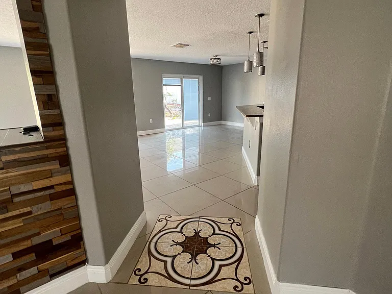 423 San Carlo Rd — Photo 6