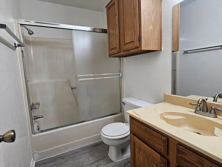 3024 N Bell Ave — Photo 11