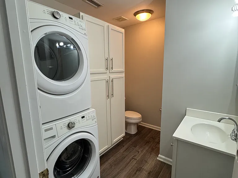 1518 Villa Ter #E — Photo 5