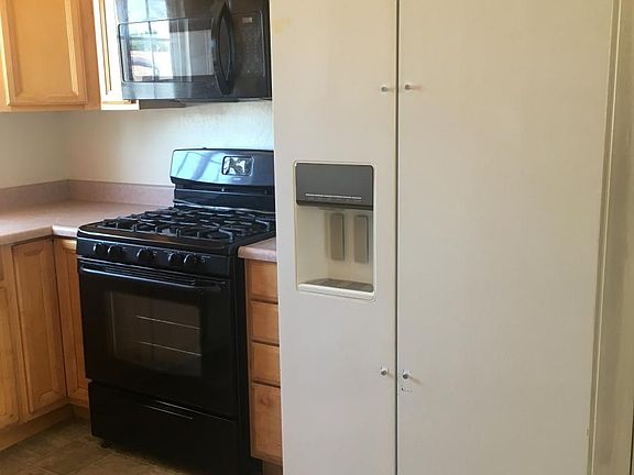 3rd image of 1757 Pepper Villa Dr