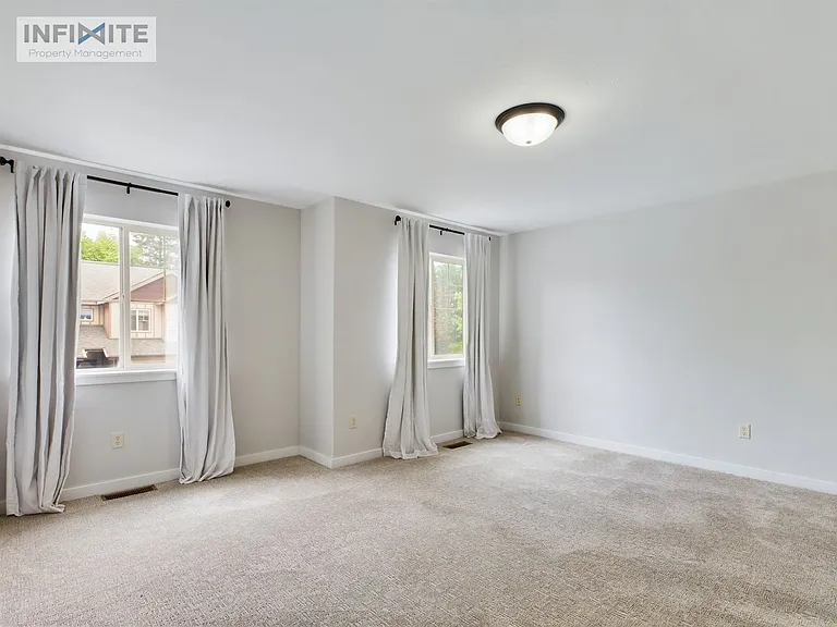 3308 W Babcock St #C — Photo 13