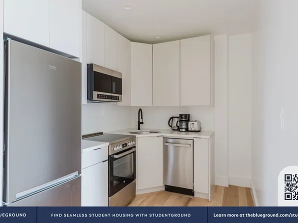 226 West 97th Street image 6 of 15