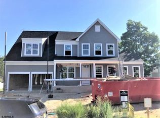 8 Monet Dr, Mays Landing, NJ 08330