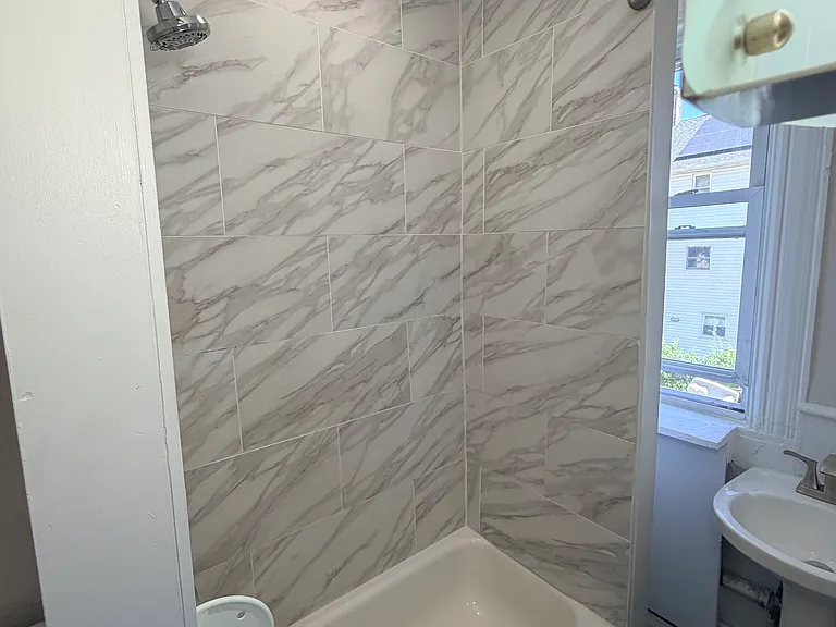 103 Smalley St #2 — Photo 8