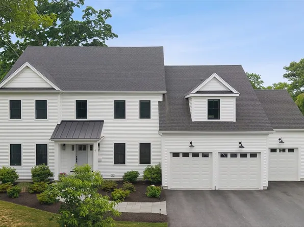 4 Whitcomb St, Natick, MA 01760