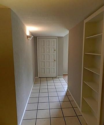 2nd image of 1432 Applegate Dr