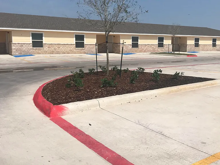 Calli Village Apartments — Photo 23