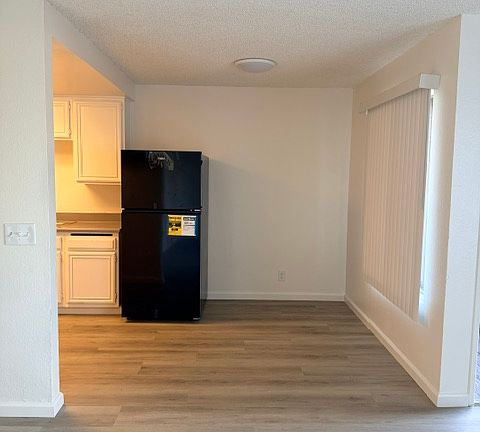 3rd image of 713 Alturas St #24