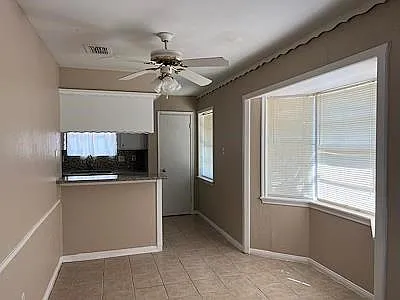 3 bed, 2.0 bath, 1269 sqft, $1,500 — Photo 4