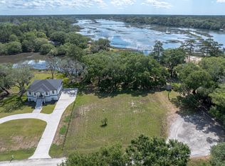 5041 Salty Dog Dr, Meggett, SC 29449