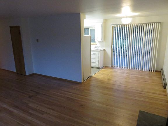 Dining Room and access to Back Yard