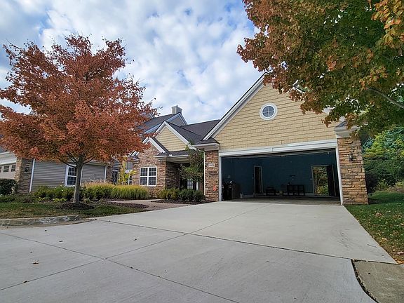 4th image of 39406 Jasmine Cir