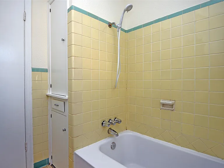 1623 Belgrade Ave — Photo 20