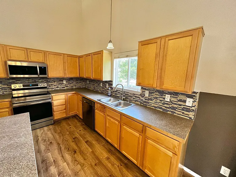 2039 Sandhill Crane Cir — Photo 3
