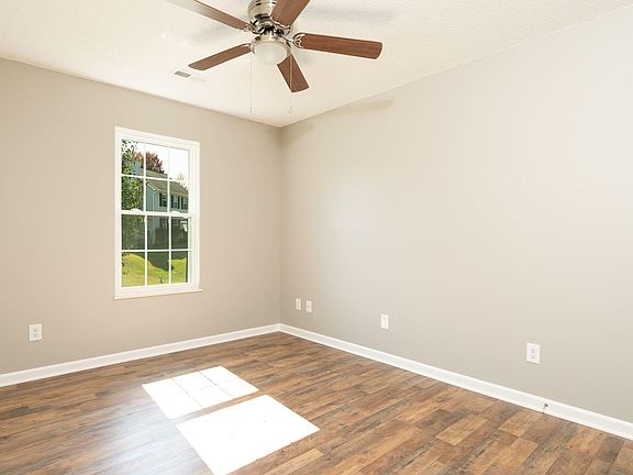 2nd image of 1508 Carrie Belle Dr