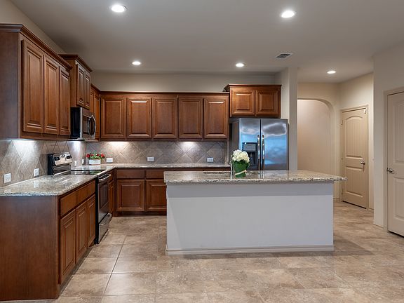 5th image of 1117 Alnwick Ln