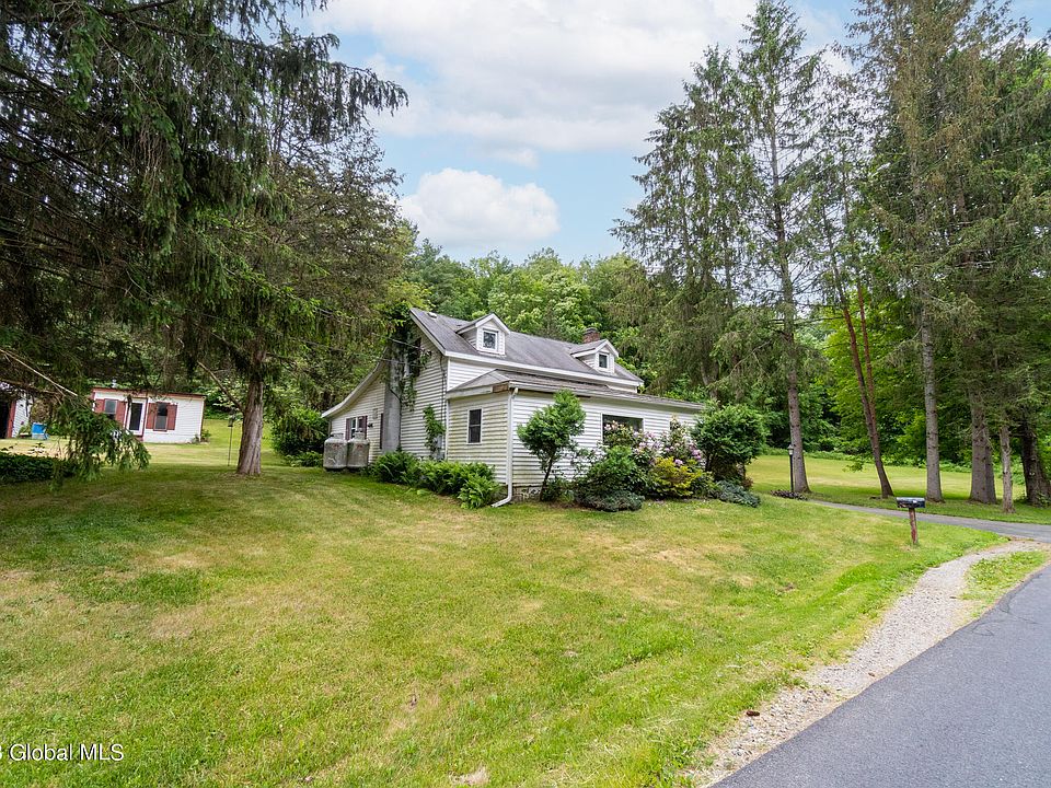 133 Meehan Road, Mechanicville, NY 12118 Zillow