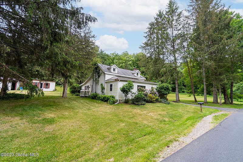 2nd image of 133 Meehan Road