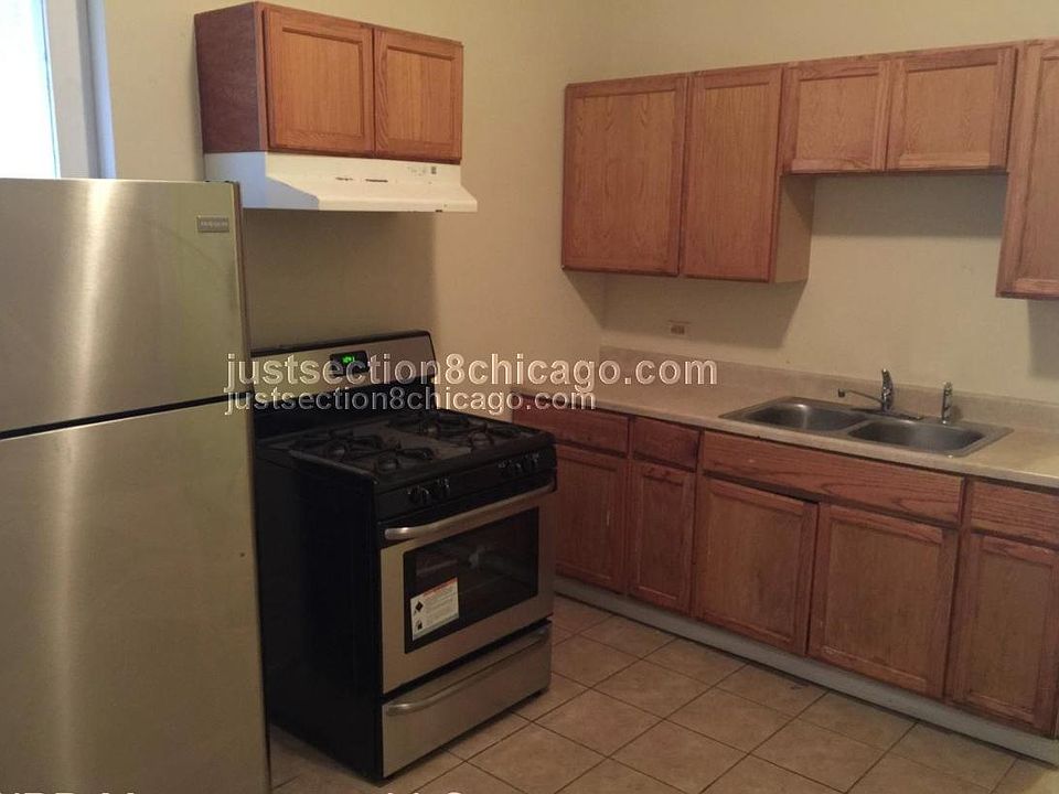 1st image of 7210 S Vernon Ave #1