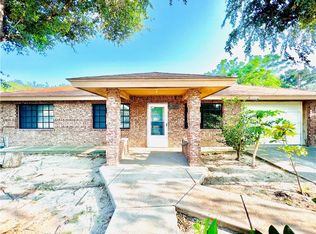 1611 Isaac Dr, Mission, TX 78573