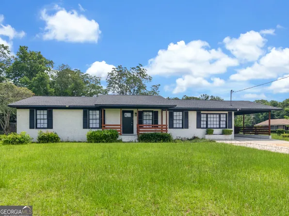 3103 Stratford Dr, Macon, GA 31211