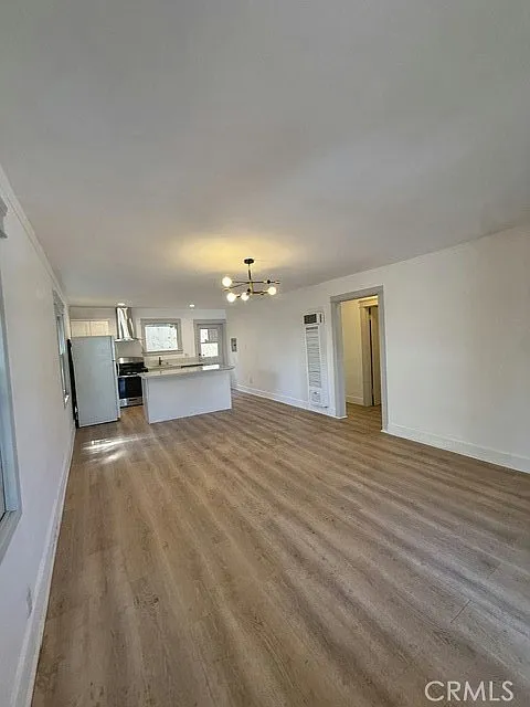 2 bed, 1100 sqft, $2,995 — Photo 4