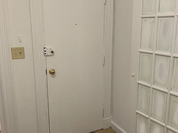2nd image of 752 Huntington Ave #1B
