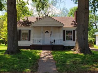 809 Vernon Ave, Sikeston, MO 63801