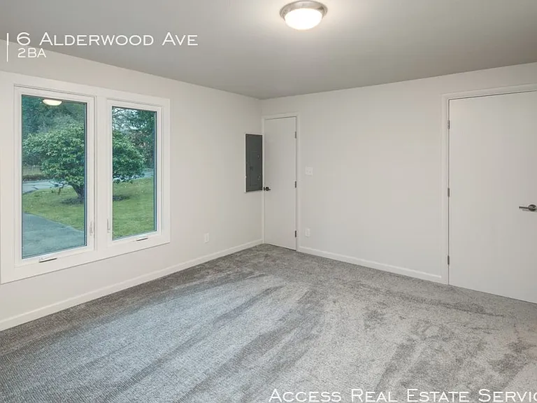 2916 Alderwood Ave — Photo 15