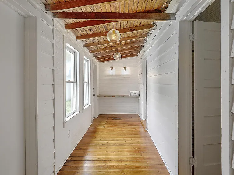 292 Greyback Rd — Photo 10